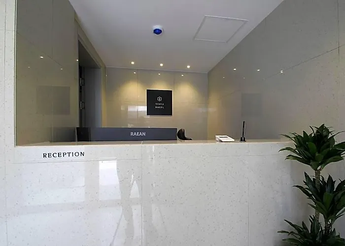 Tinto Station Hotel