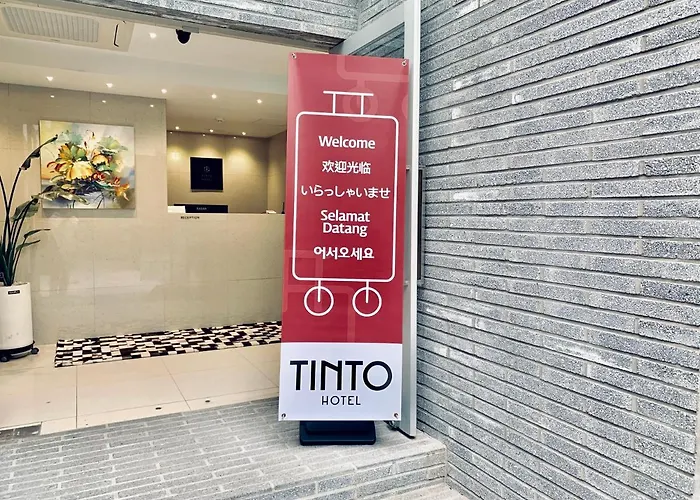 Hotel Tinto Station 2*